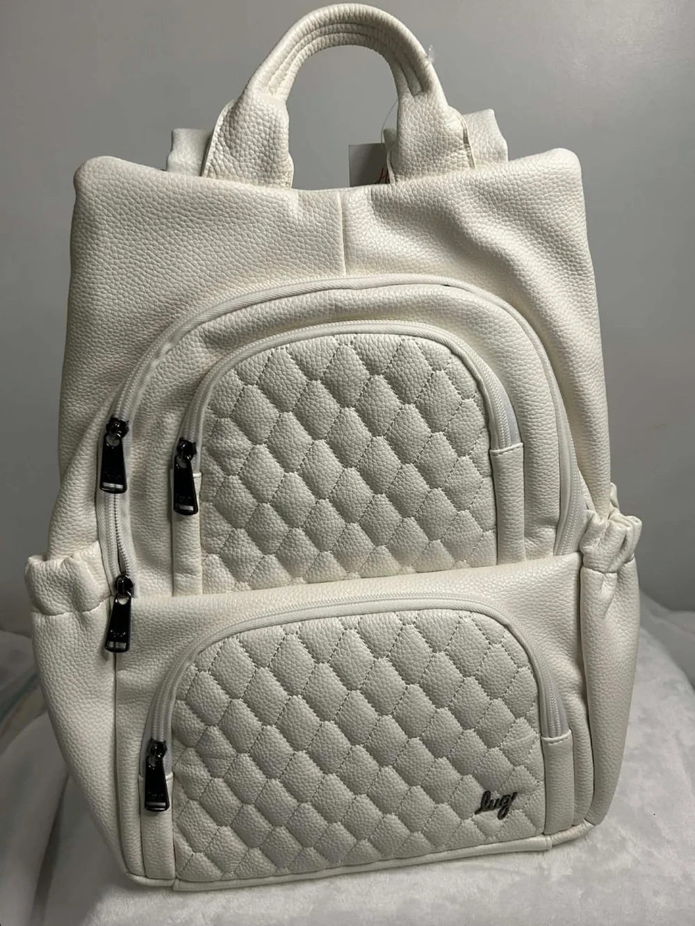lug hatchback white
